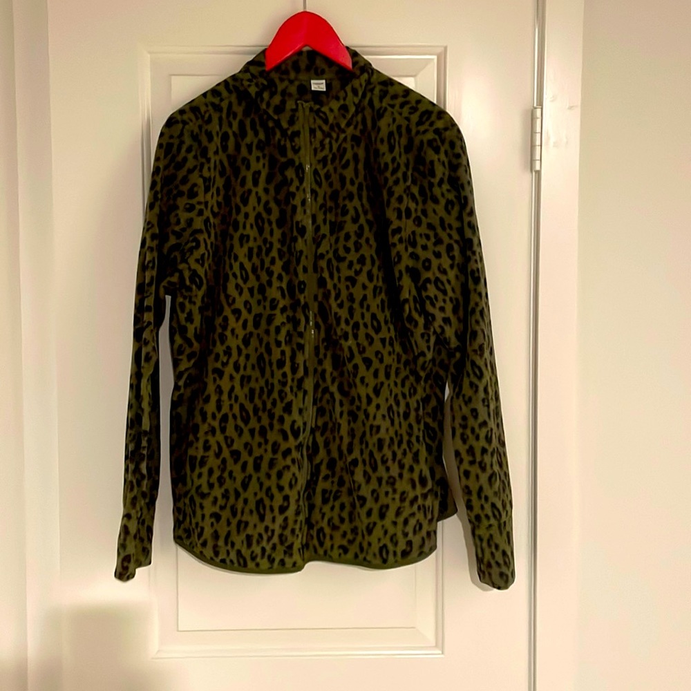 Like new Old navy athletic zip up fleece jacket size XL